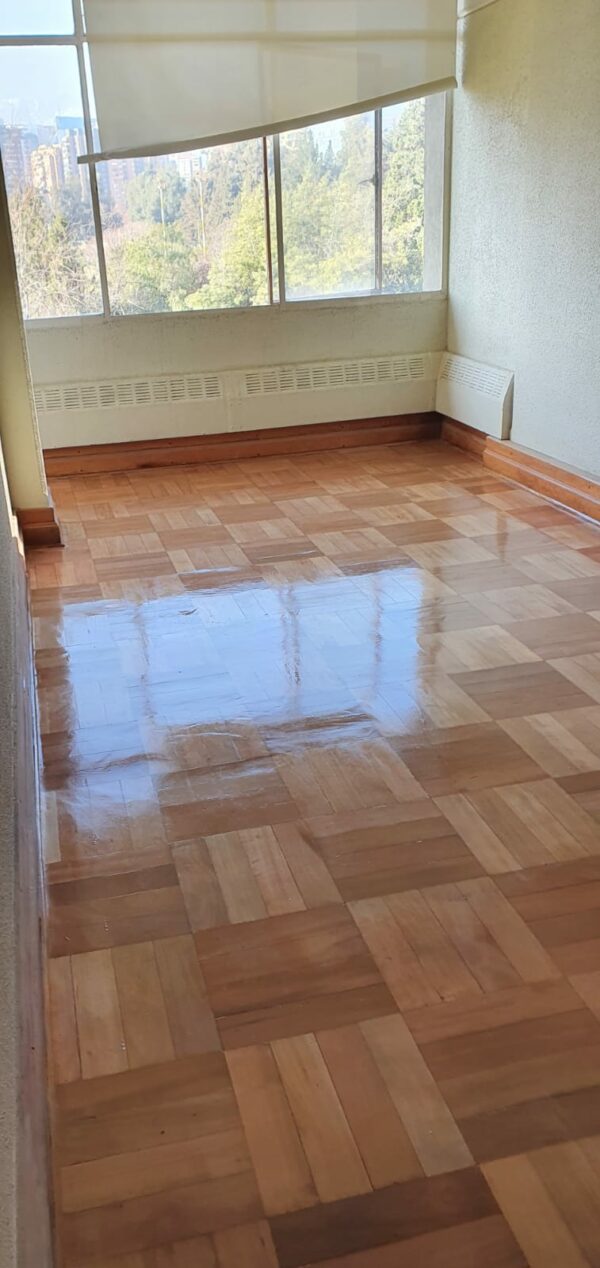 Servicio de vitrificado de pisos de Madera M2 - Imagen 9