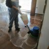 Decapado y vitrificado de pisos m2 - Imagen 2